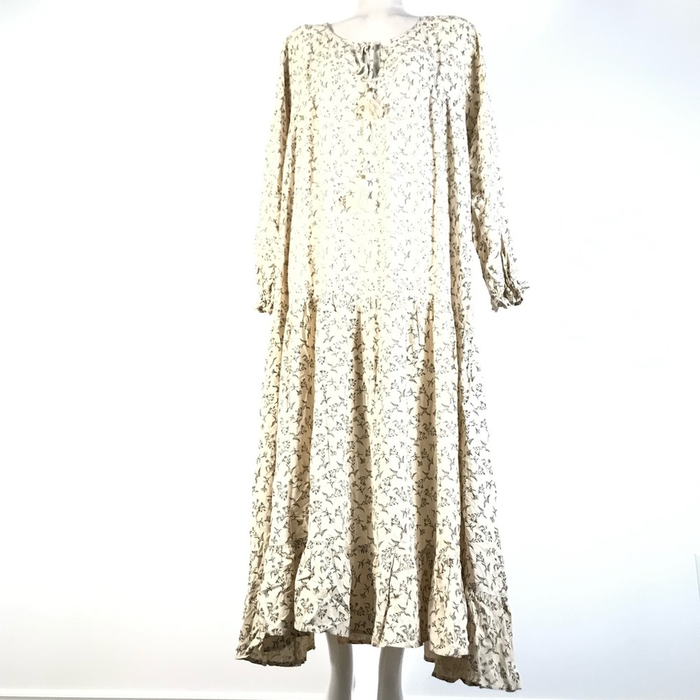 Carly Jean cream black floret dress